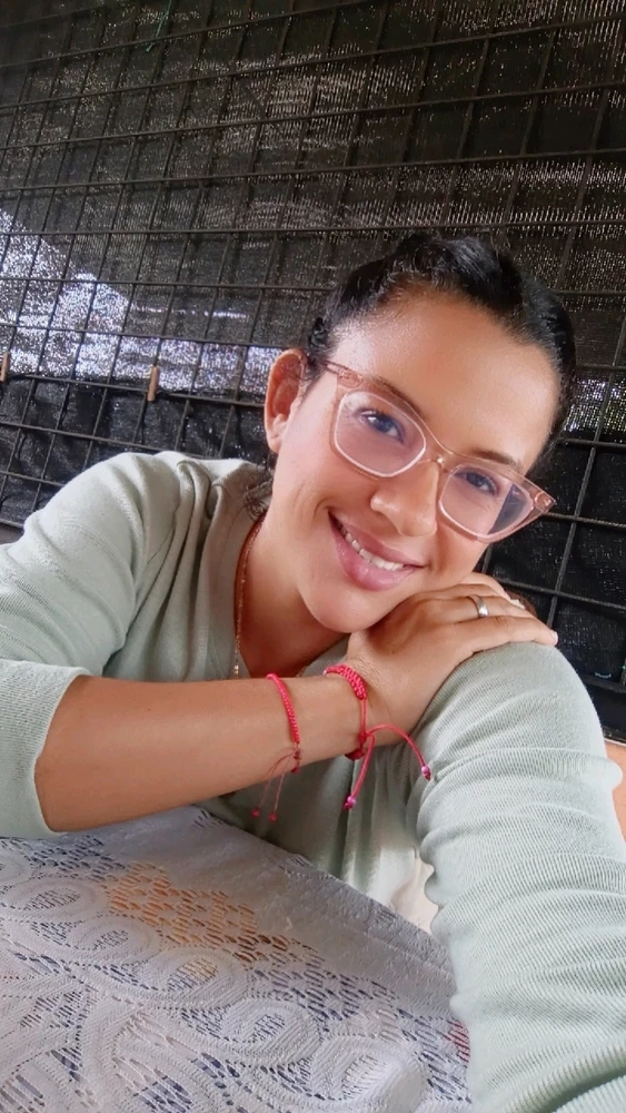 GIF uploaded by Kerly