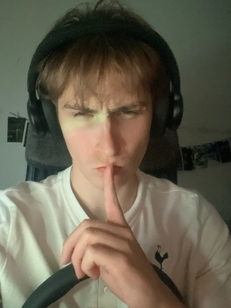 GIF uploaded by Gergő