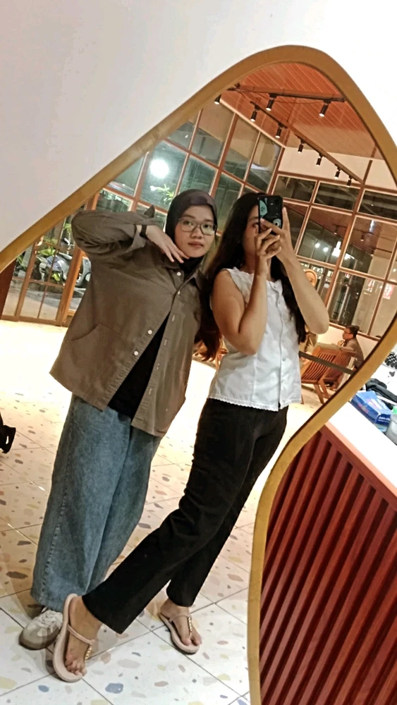 GIF uploaded by Enjel