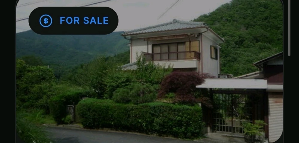 GIF uploaded by Val