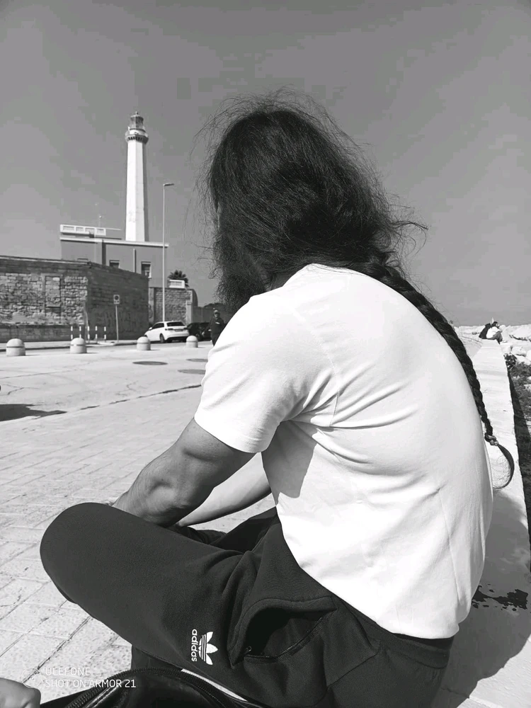 GIF na in-upload ni Spadaccino