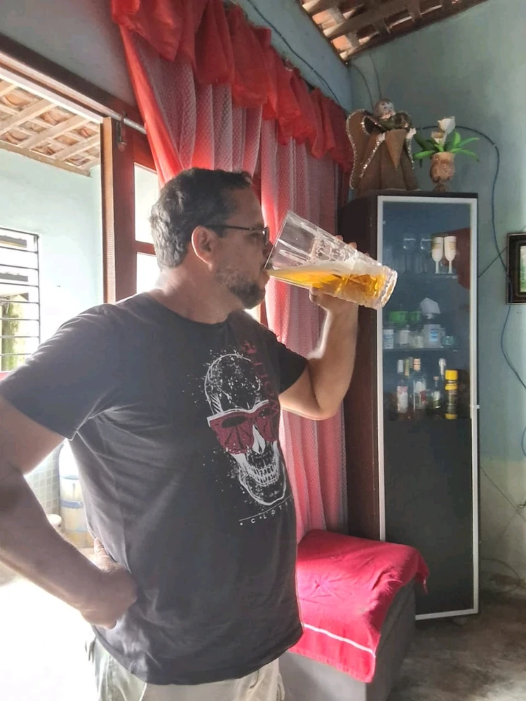 GIF uploaded by Victória Tavares
