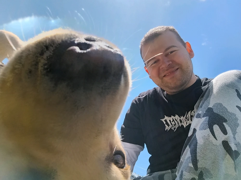 GIF na in-upload ni Dávid