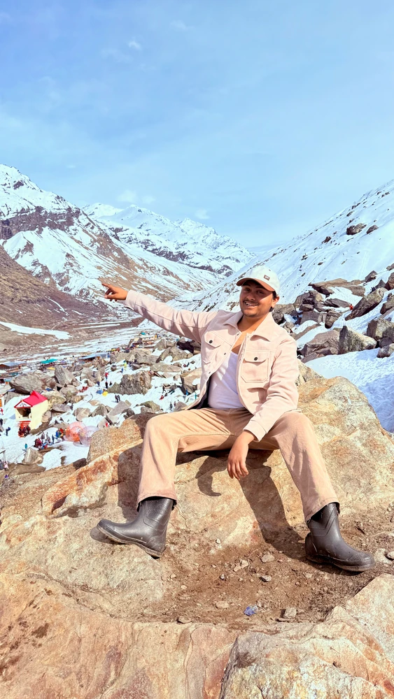 GIF uploaded by Monish Siddiqui
