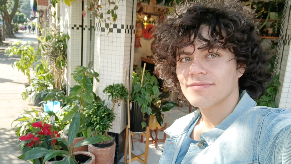 GIF uploaded by Daniel