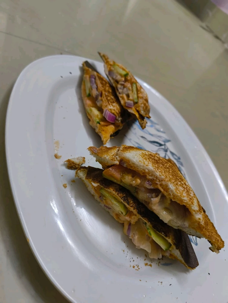 I-upload ni SHIVAM ang larawan