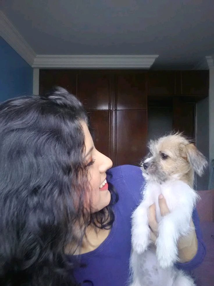 GIF uploaded by Bella