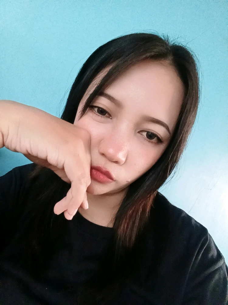 GIF uploaded by Sisil