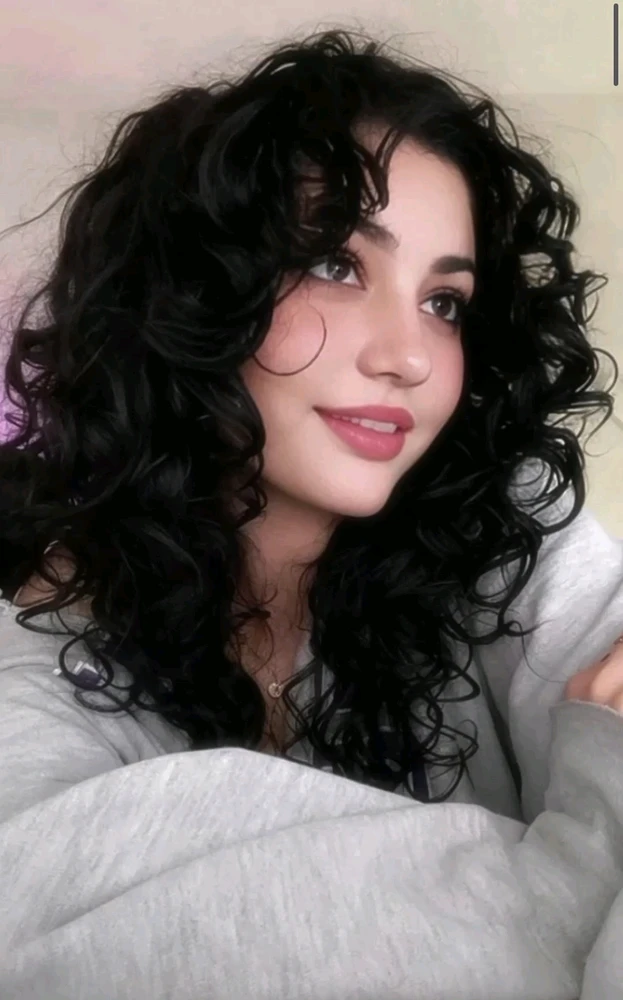 GIF uploaded by Majo
