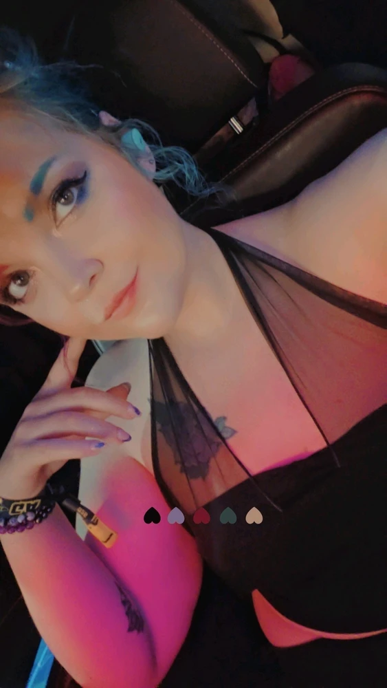 GIF uploaded by Emmy