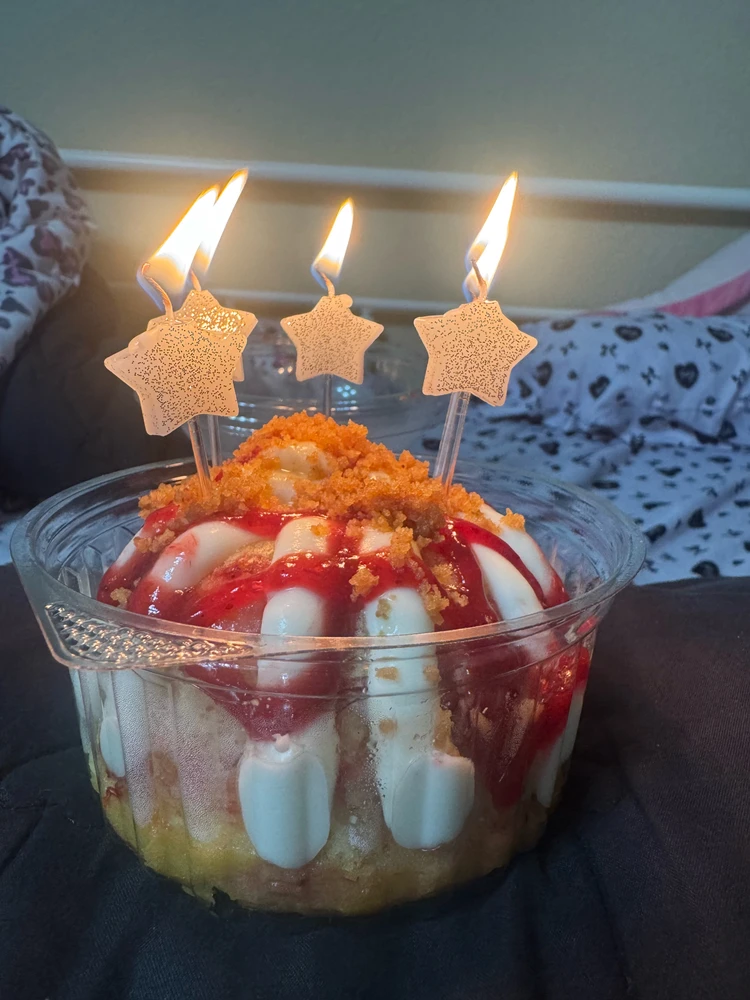 GIF uploaded by Jessica