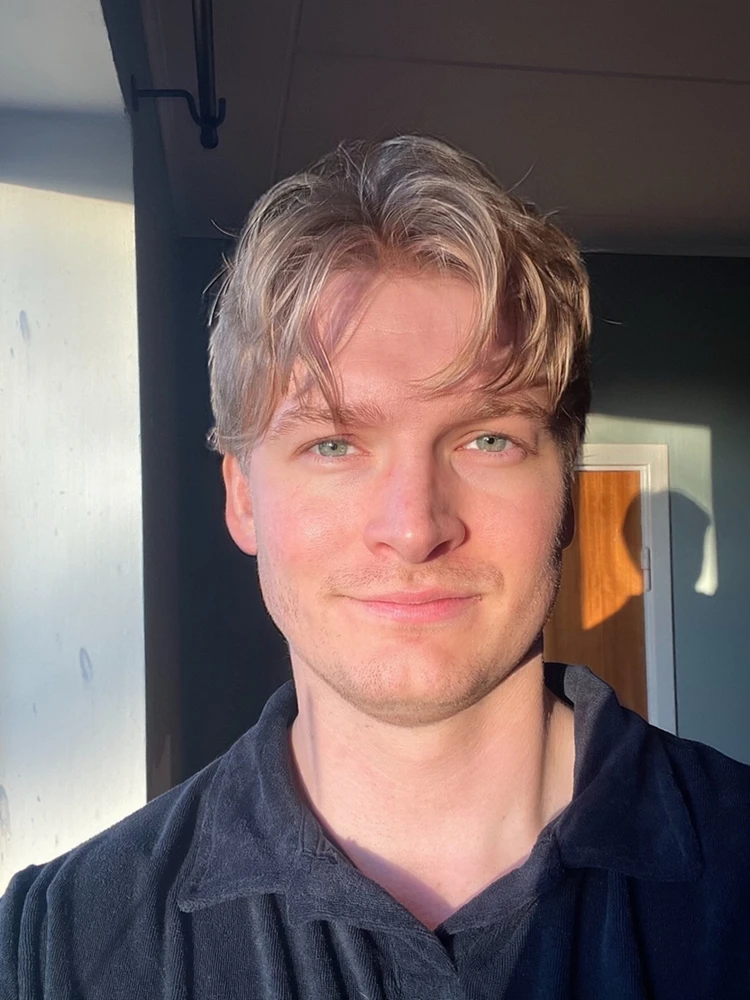 GIF uploaded by Viktor