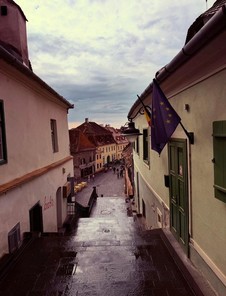 GIF uploaded by Cătălin