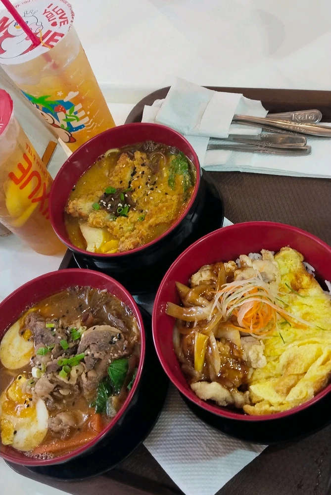 GIF uploaded by Ajiza