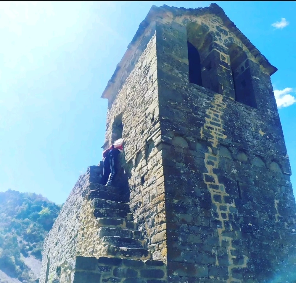 GIF uploaded by Mireia
