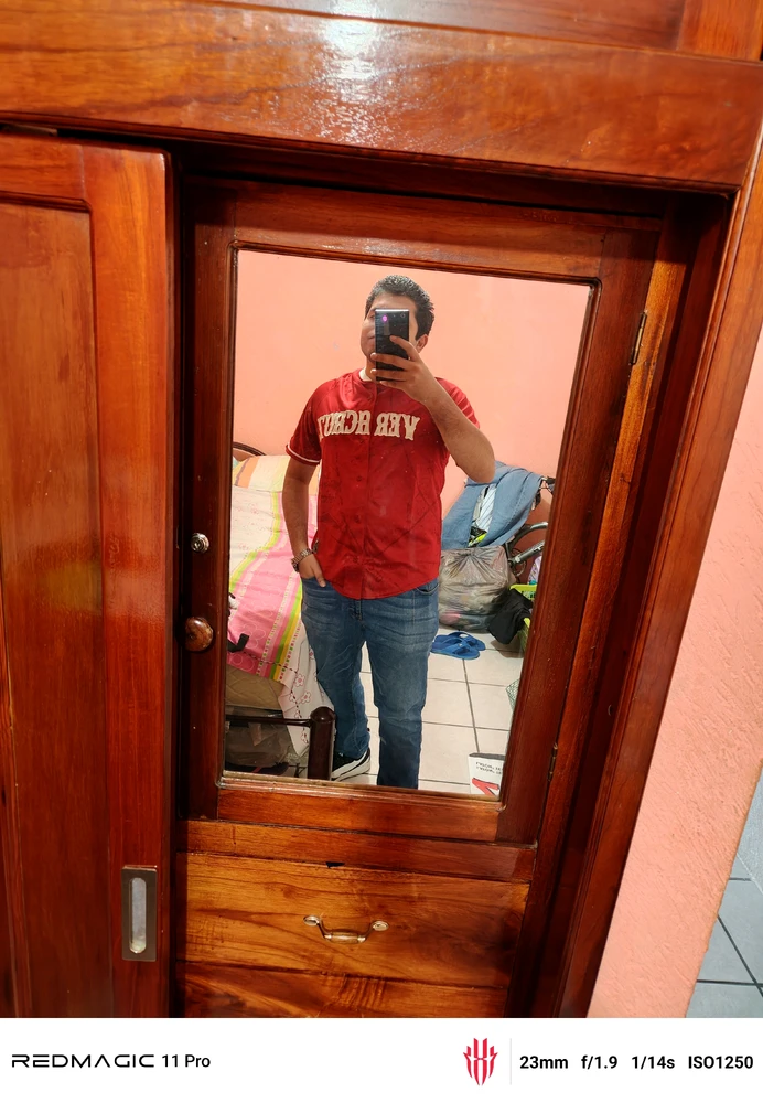 GIF uploaded by Aldair Mora Villalobos