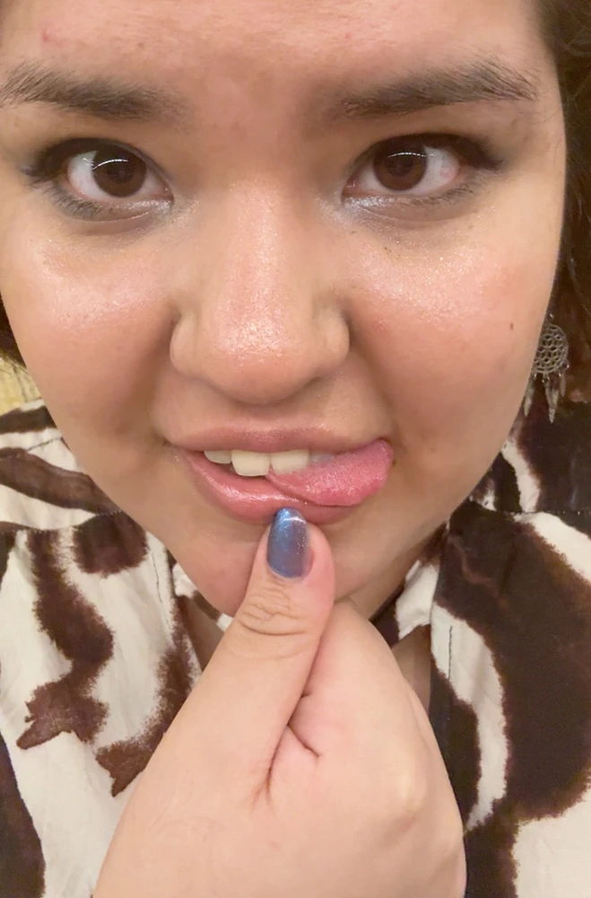 GIF uploaded by Elizabeth