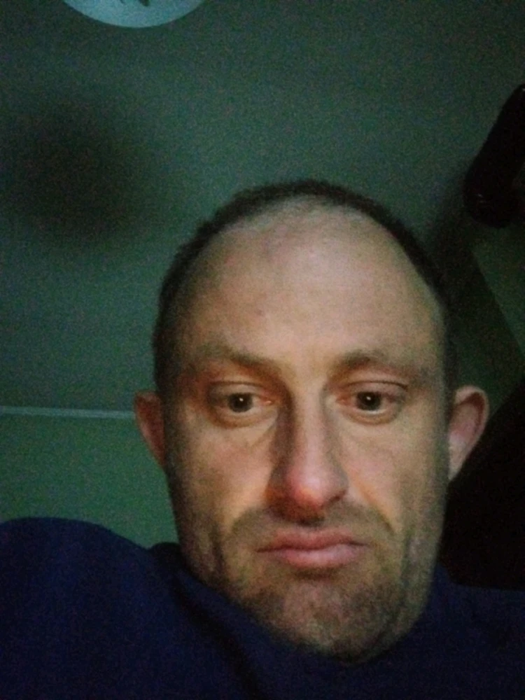 Качено от Mihail