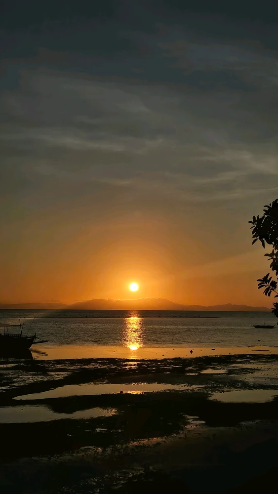 GIF uploaded by Thres