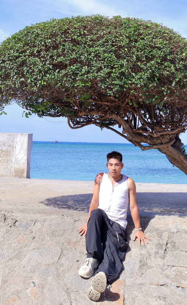 GIF uploaded by Cáo Tím