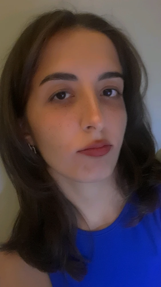 GIF uploaded by Zeynep