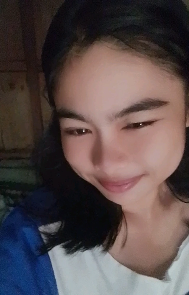 GIF uploaded by Rema