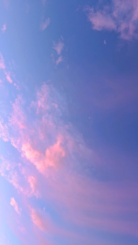 GIF uploaded by Вікторія