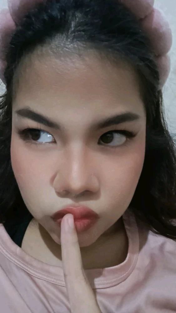 GIF uploaded by Dinara