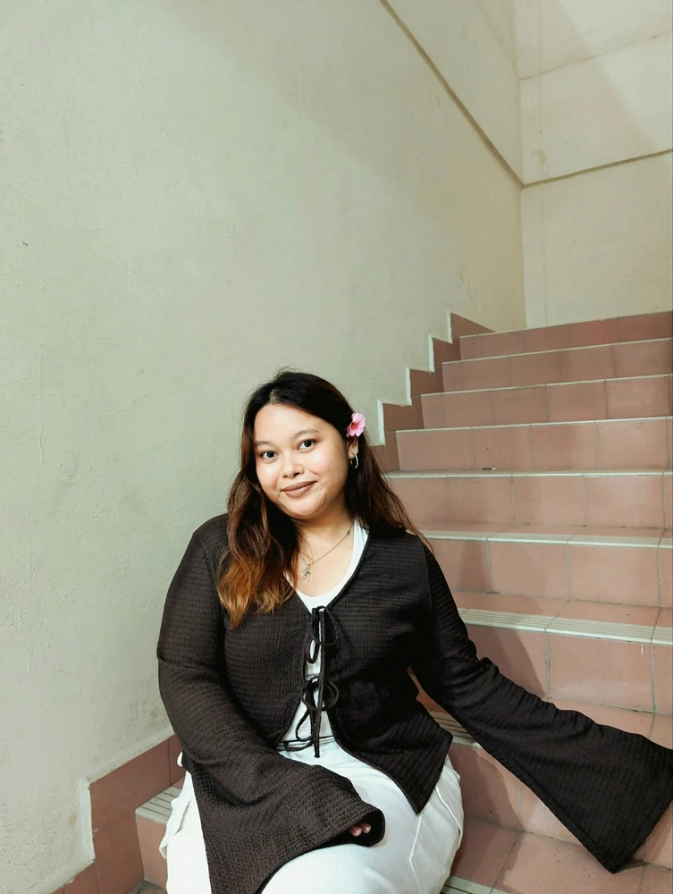 GIF uploaded by Magdalina