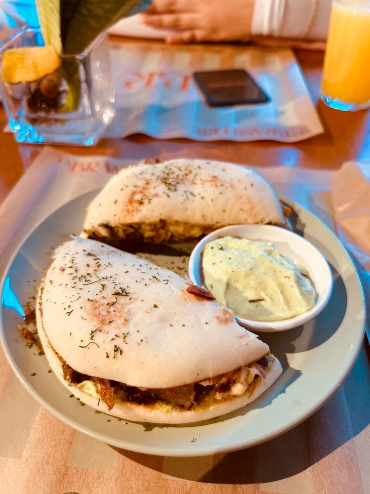 GIF uploaded by Caio Matos