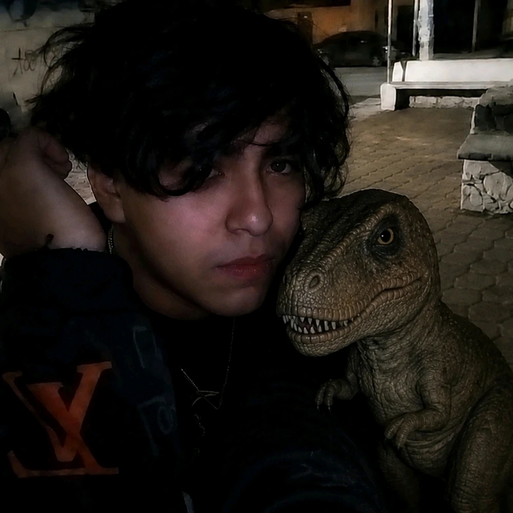 GIF uploaded by Jaret