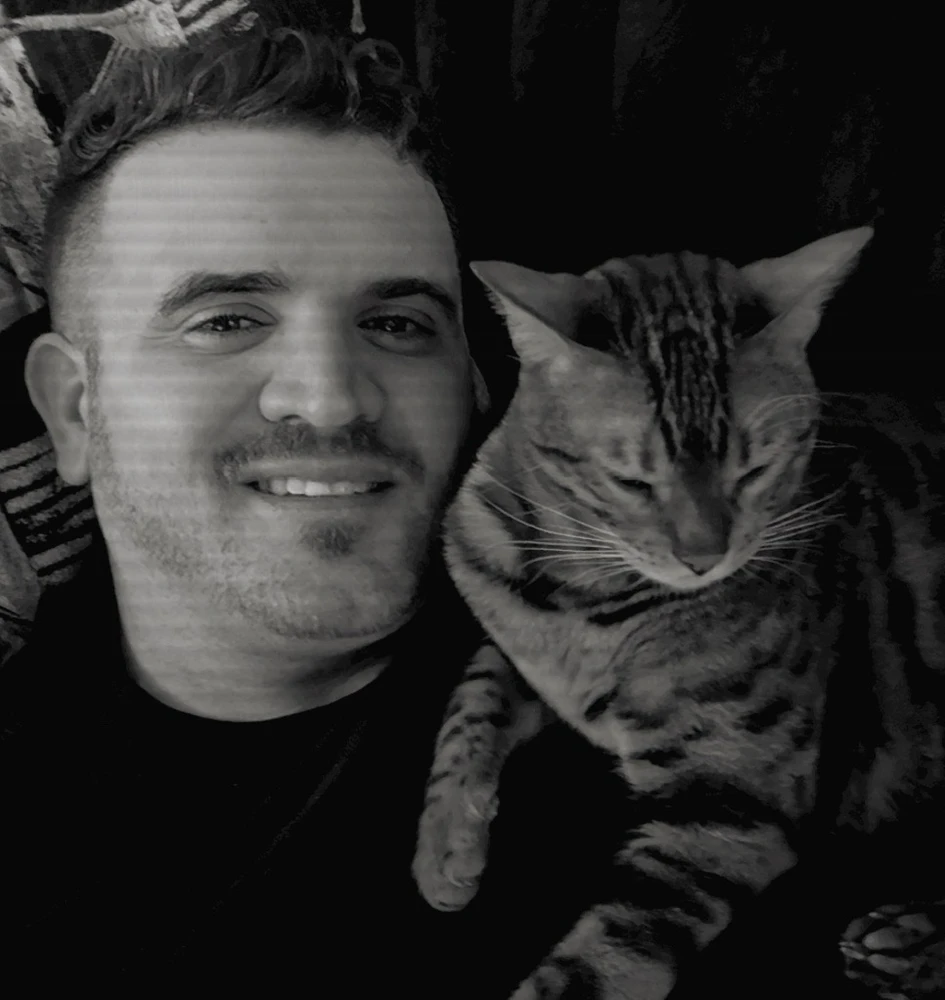 GIF uploaded by Johnny