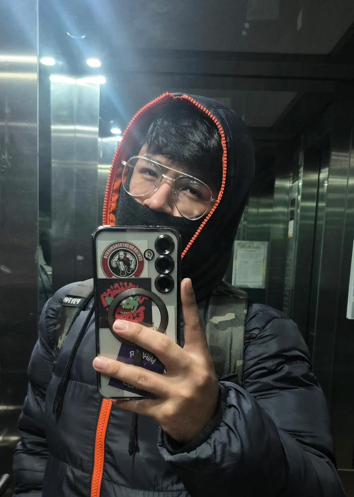 GIF uploaded by Hamilton