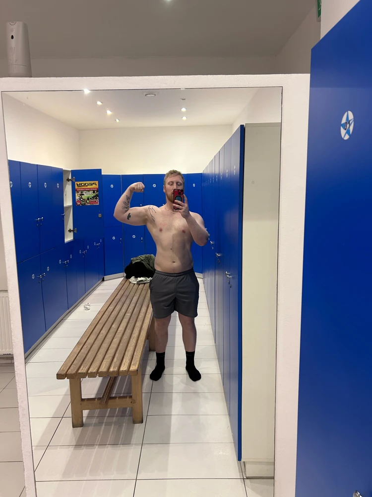 GIF uploaded by Henrich