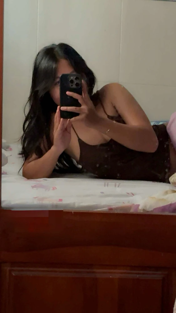 GIF uploaded by Lina