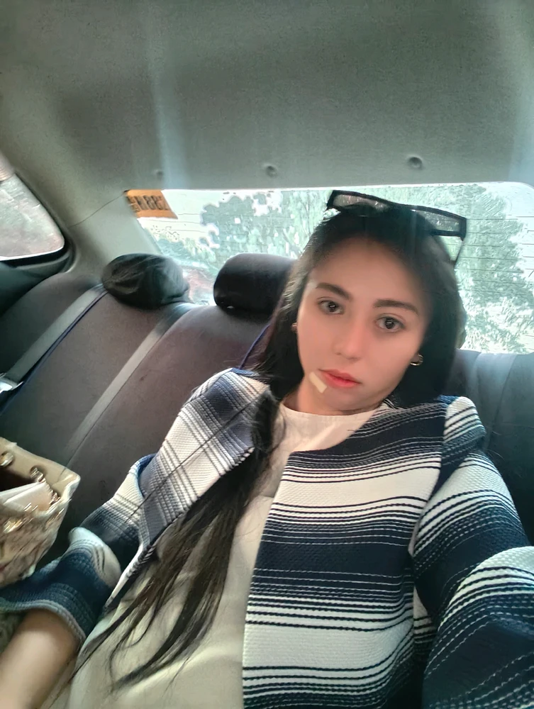 GIF uploaded by Schen Ka