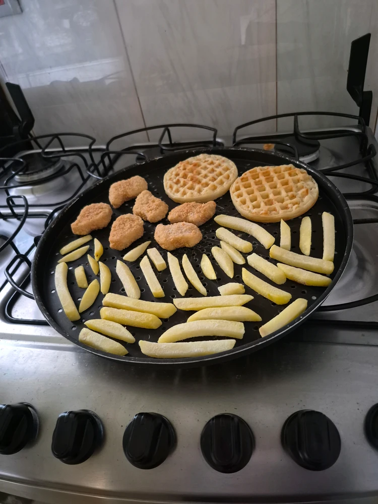 GIF uploaded by Bruna Camargo