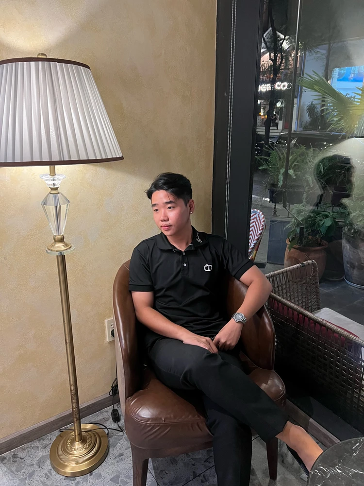 GIF được Nam tải lên