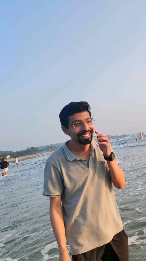 GIF uploaded by P