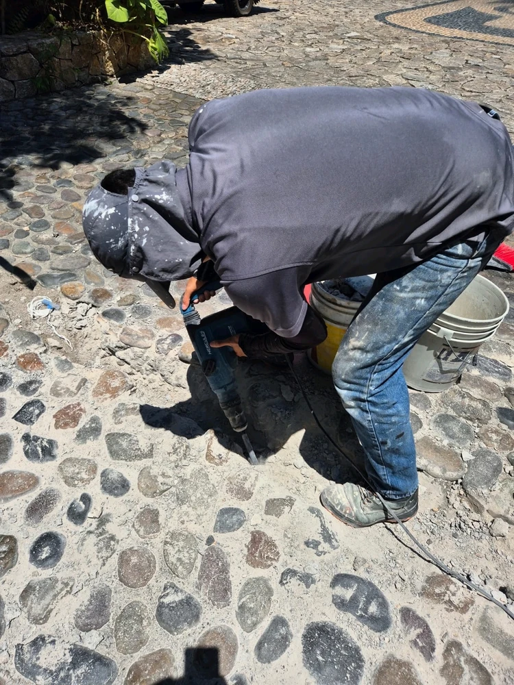 GIF uploaded by Alexandro