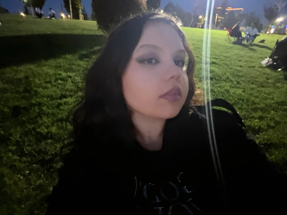 GIF uploaded by Zehra
