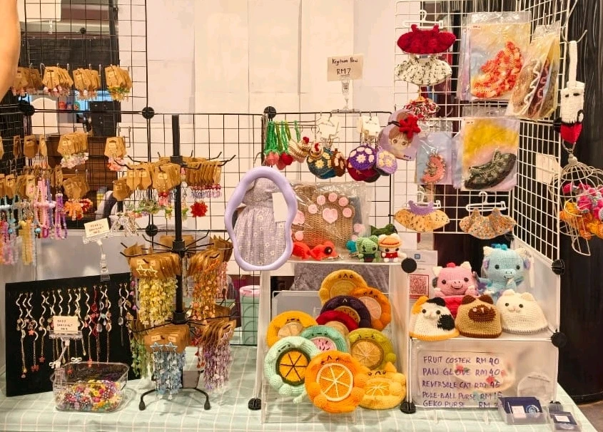GIF uploaded by Ayda Ashraf