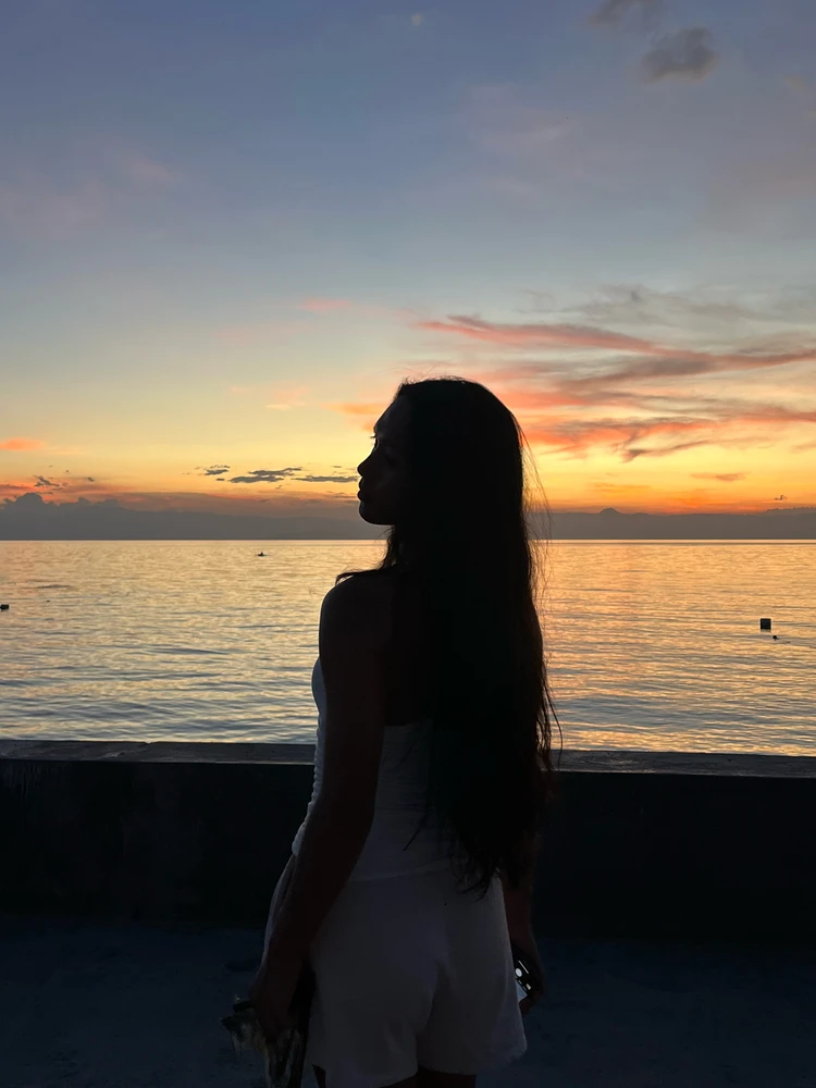 GIF uploaded by Ellie