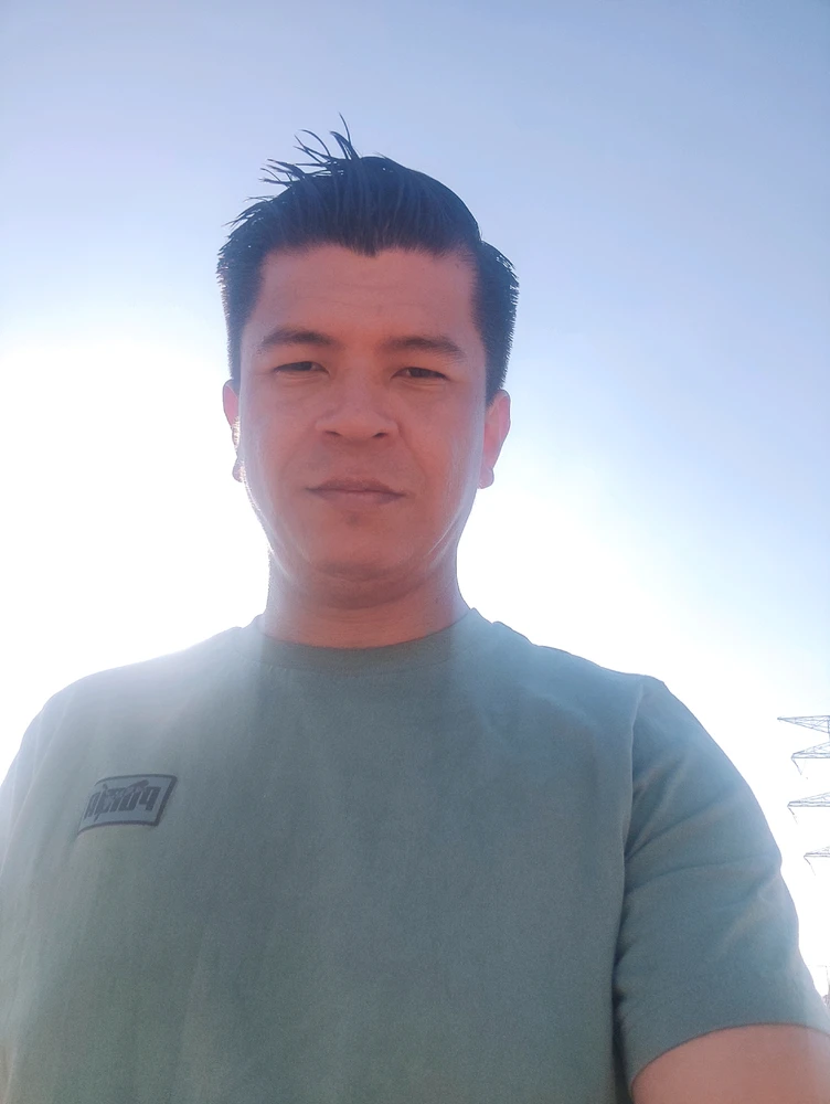 GIF uploaded by Alex