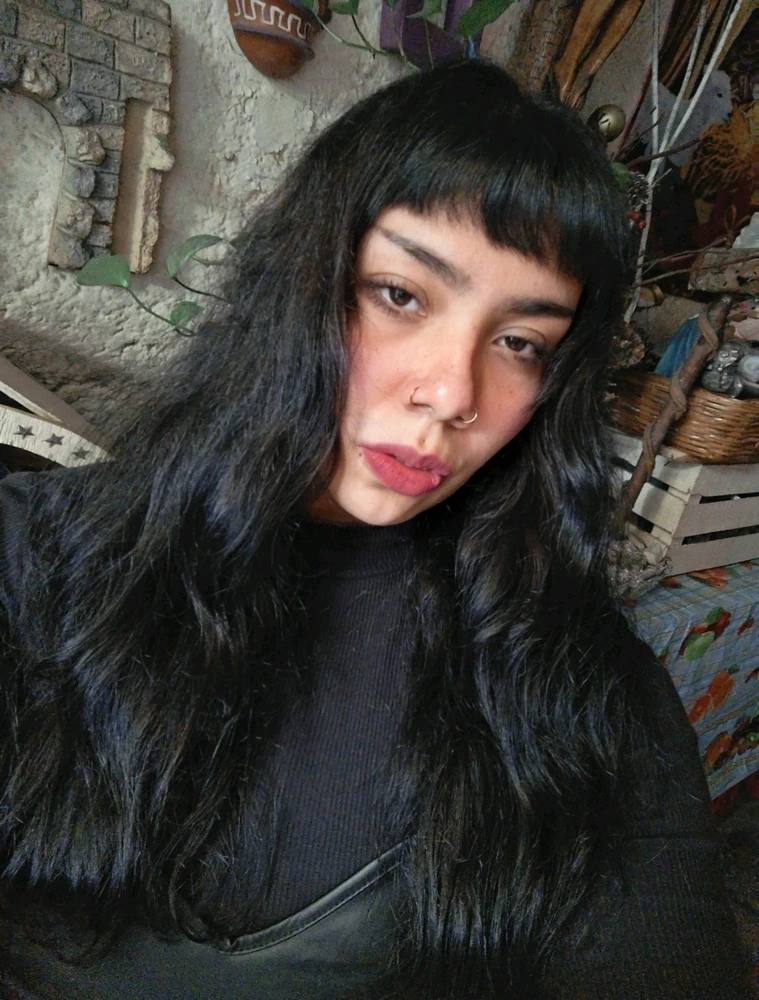 GIF uploaded by Sol Idunna