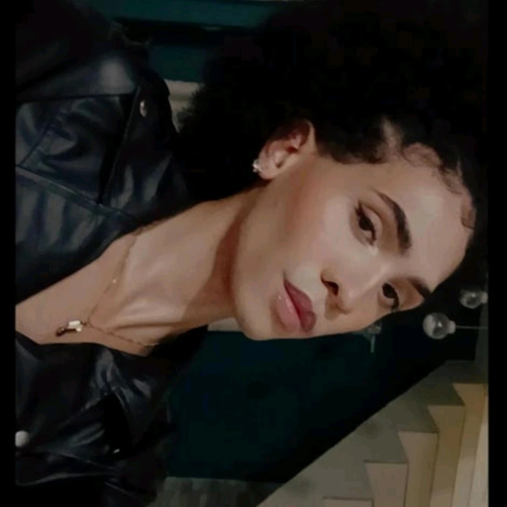 GIF uploaded by Dyh