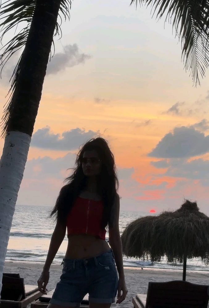 GIF uploaded by KK