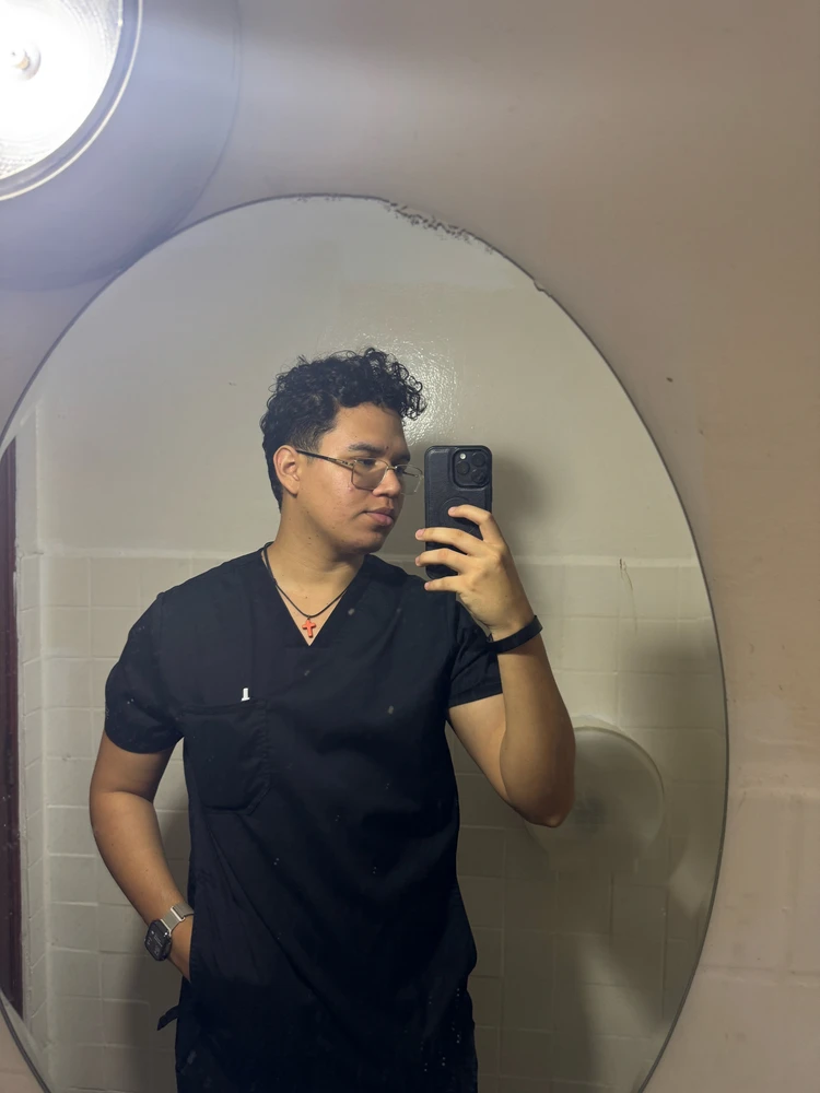 GIF gi-upload ni Zaid