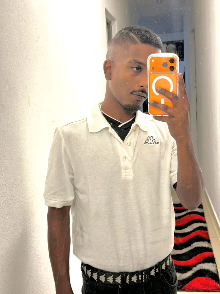 GIF uploaded by Mahomed