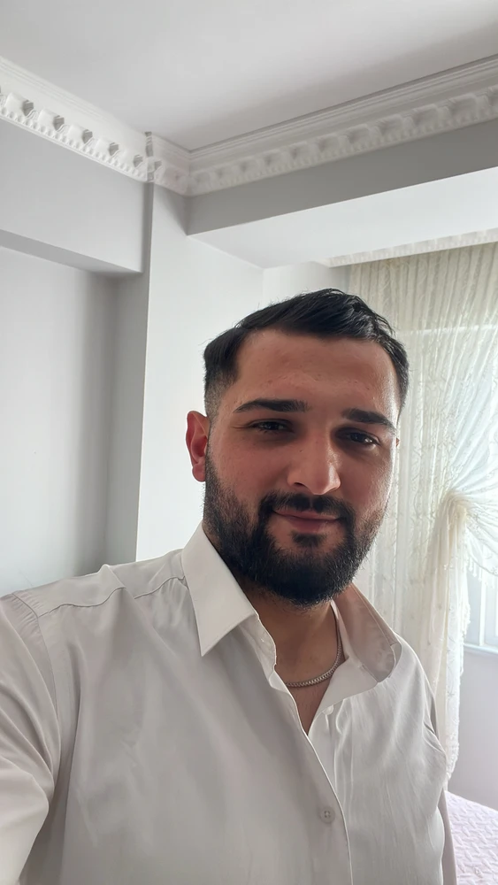 Adem tarafından yüklenen GIF